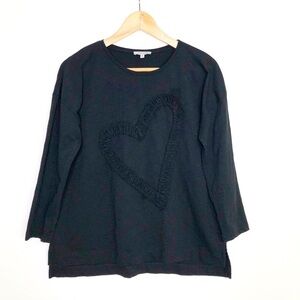 Lisa Todd, Black heart T-shirt